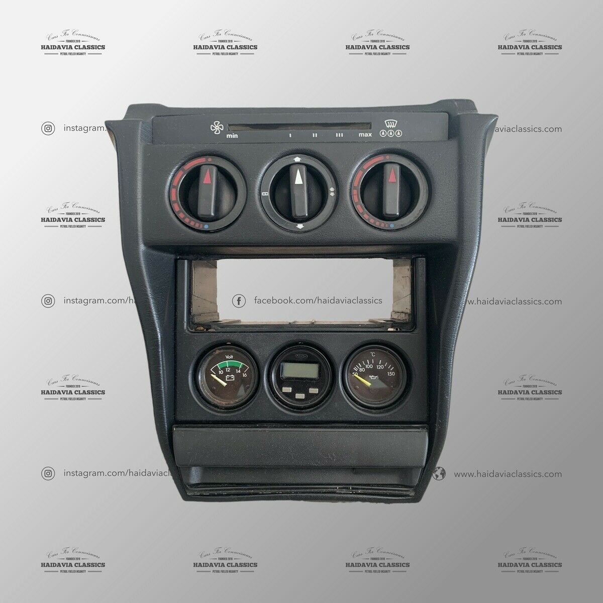 Genuine Mercedes-Benz W201 2.3-16/2.5-16 Cosworth Middle Console