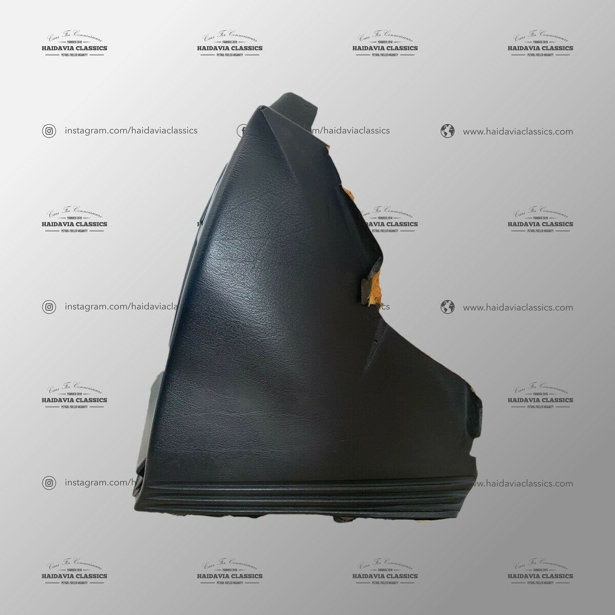 Genuine Mercedes-Benz W201 2.3-16/2.5-16 Cosworth Middle Console