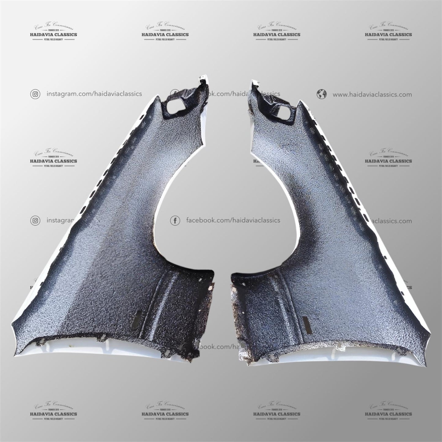 Reproduction Mercedes-Benz W124 E500 Metal Front Fenders