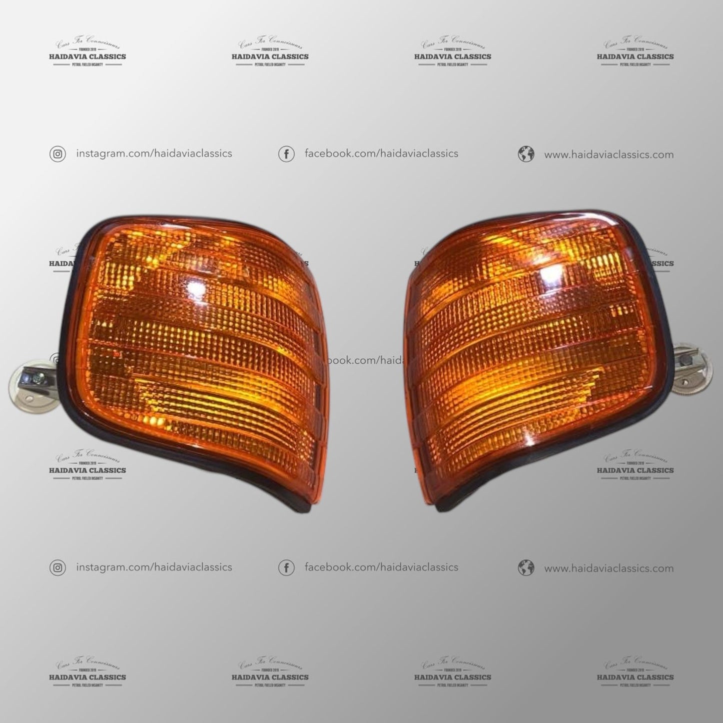 Genuine Mercedes-Benz NOS W126 Bosch Amber Indicators